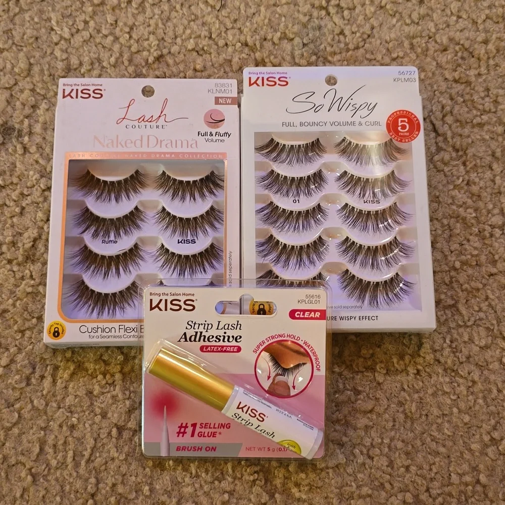 Kiss Lash Bundle 2 NEW lashes 1 NEW glue